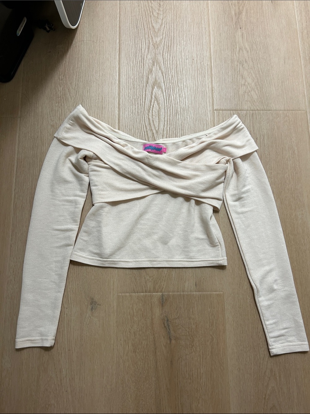 Edikted Cream Off-Shoulder Twist Front Crop Top